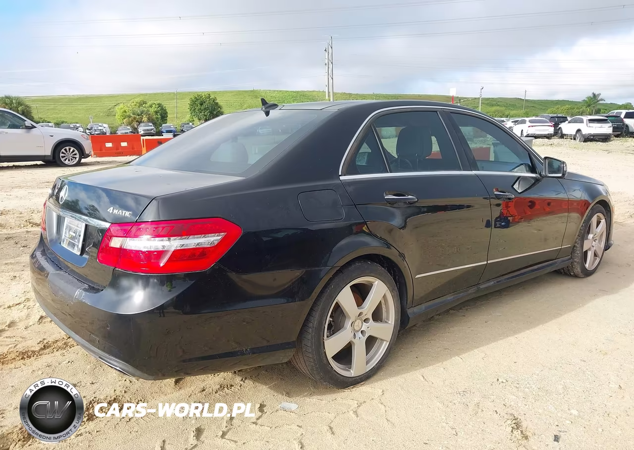 2010 Mercedes-Benz E 350 4Matic VIN:WDDHF8HB4AA158879 - 4