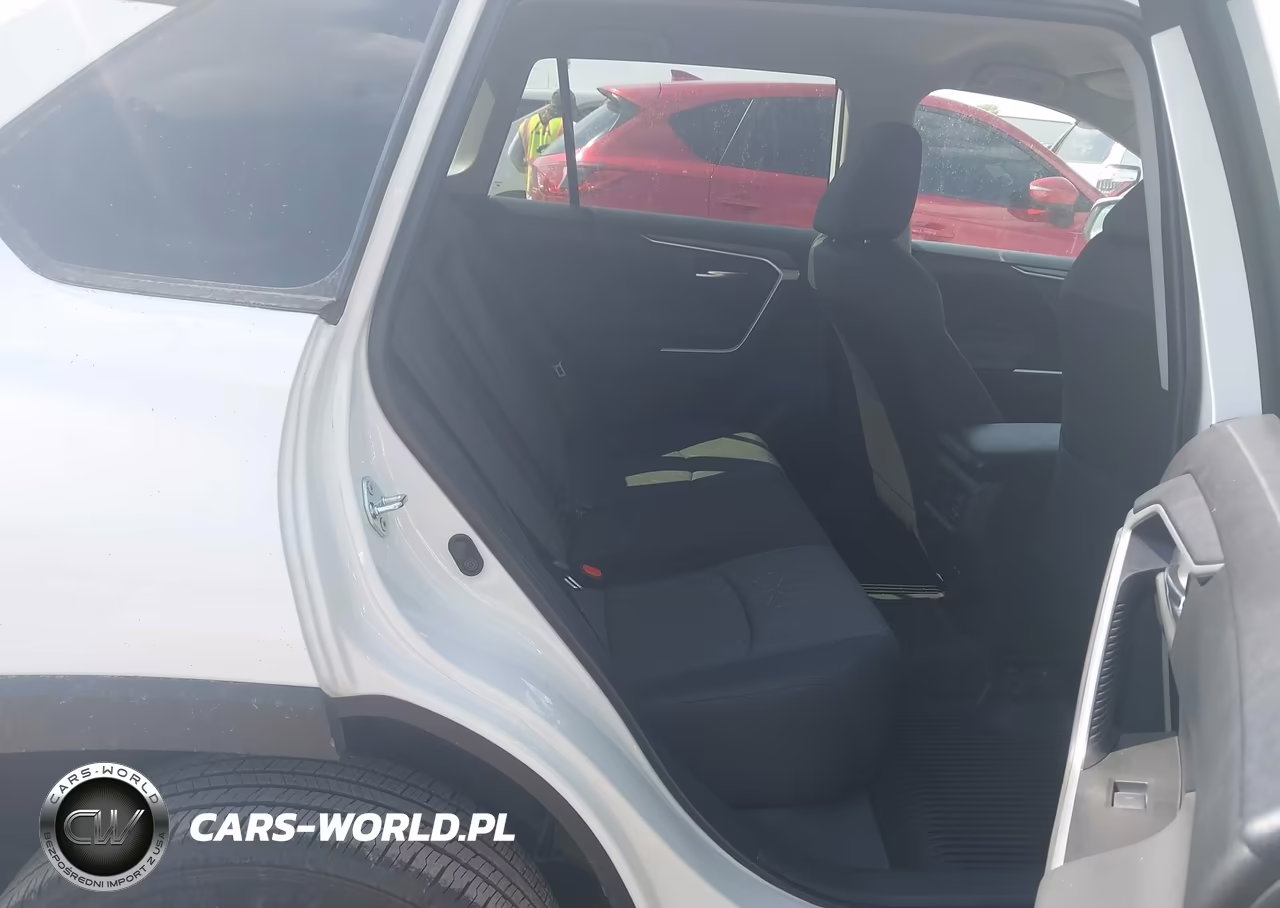 2025 Toyota Rav4 Xle VIN:2T3W1RFV8SC358865 - 8