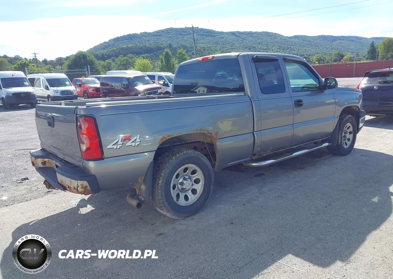 2007 Chevrolet Silverado 1500 Classic Work Truck VIN:1GCEK19Z07Z173773 - 4