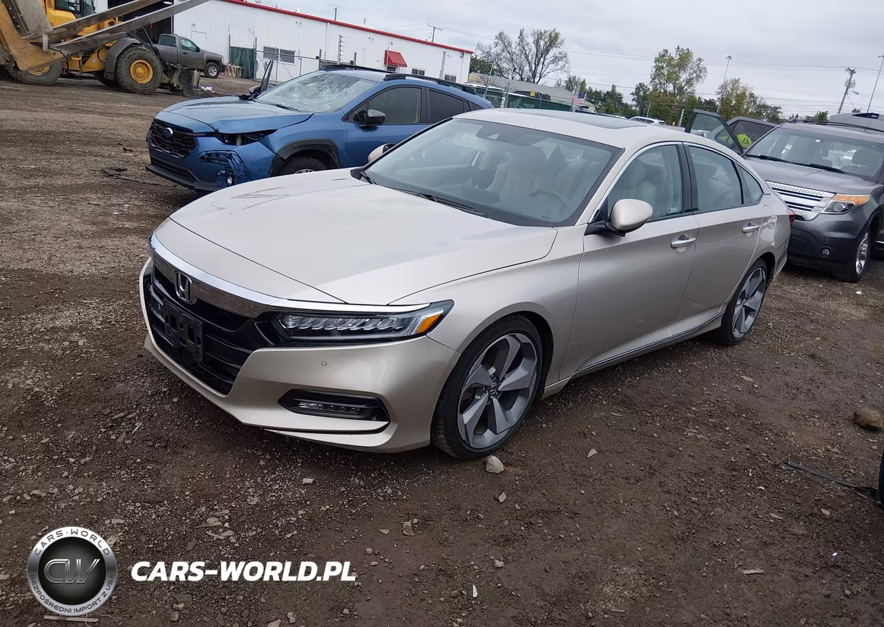 2018 Honda Accord Touring VIN:1HGCV1F9XJA059001 - 2