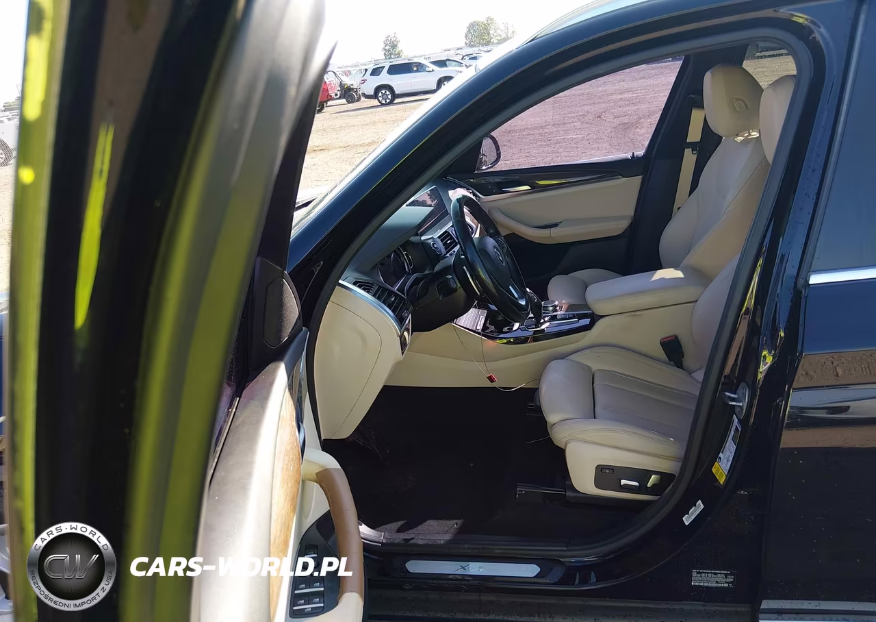 2019 BMW X3 Sdrive30I VIN:5UXTR7C5XKLF24438 - 19