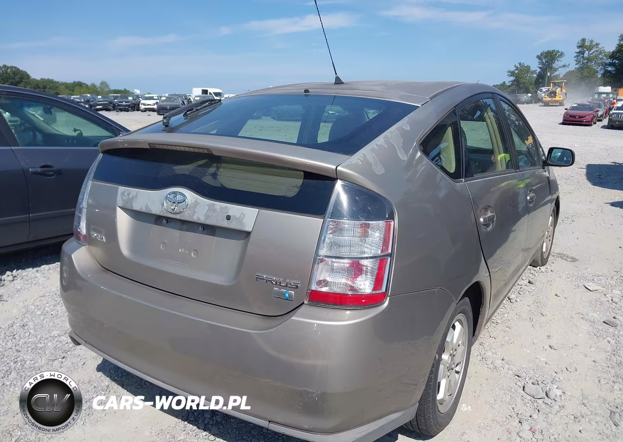 2005 Toyota Prius VIN:JTDKB20U553115930 - 4