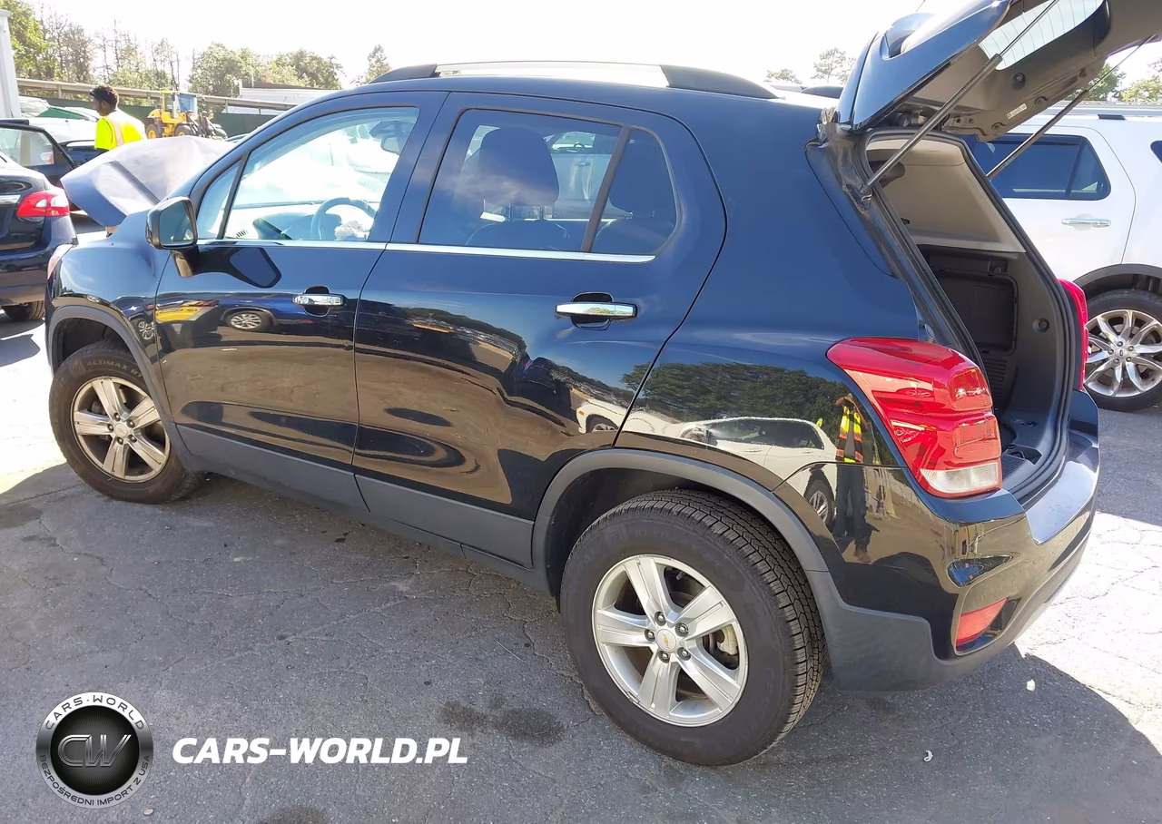 2019 Chevrolet Trax Lt VIN:KL7CJPSB6KB923279 - 3