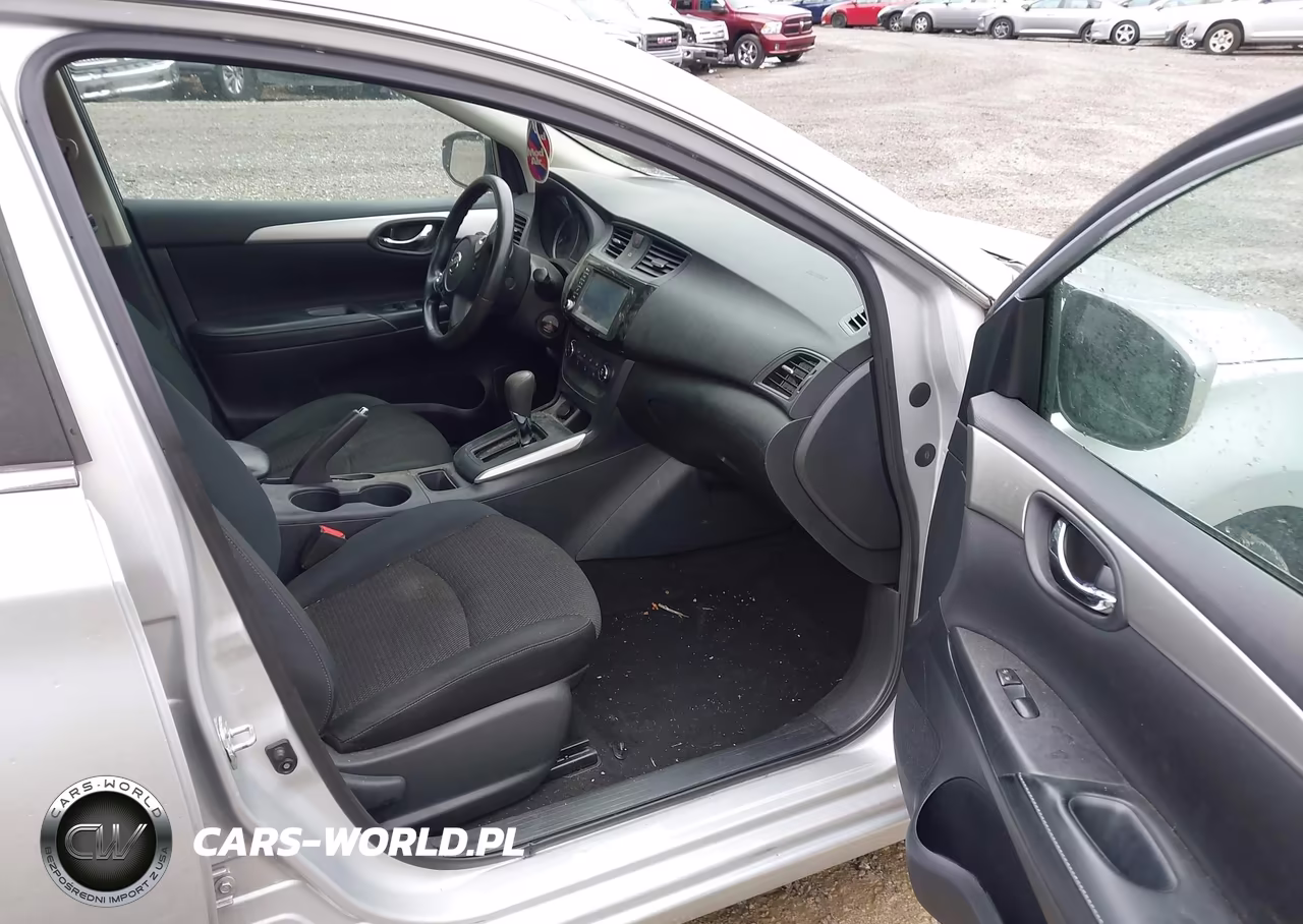 2019 Nissan Sentra S VIN:3N1AB7AP8KY363595 - 5