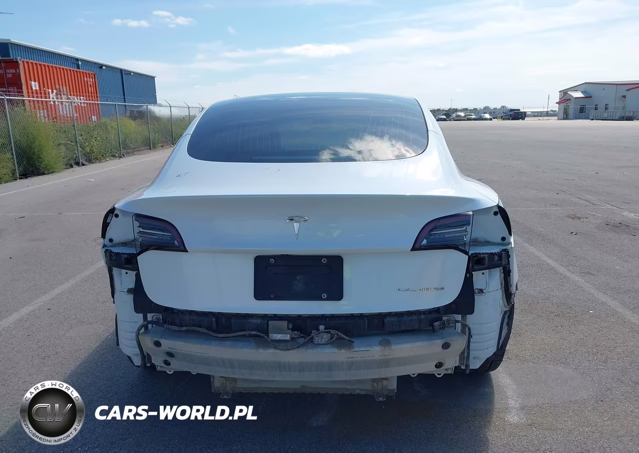 2019 Tesla Model 3 VIN:5YJ3E1EB8KF494448 - 17