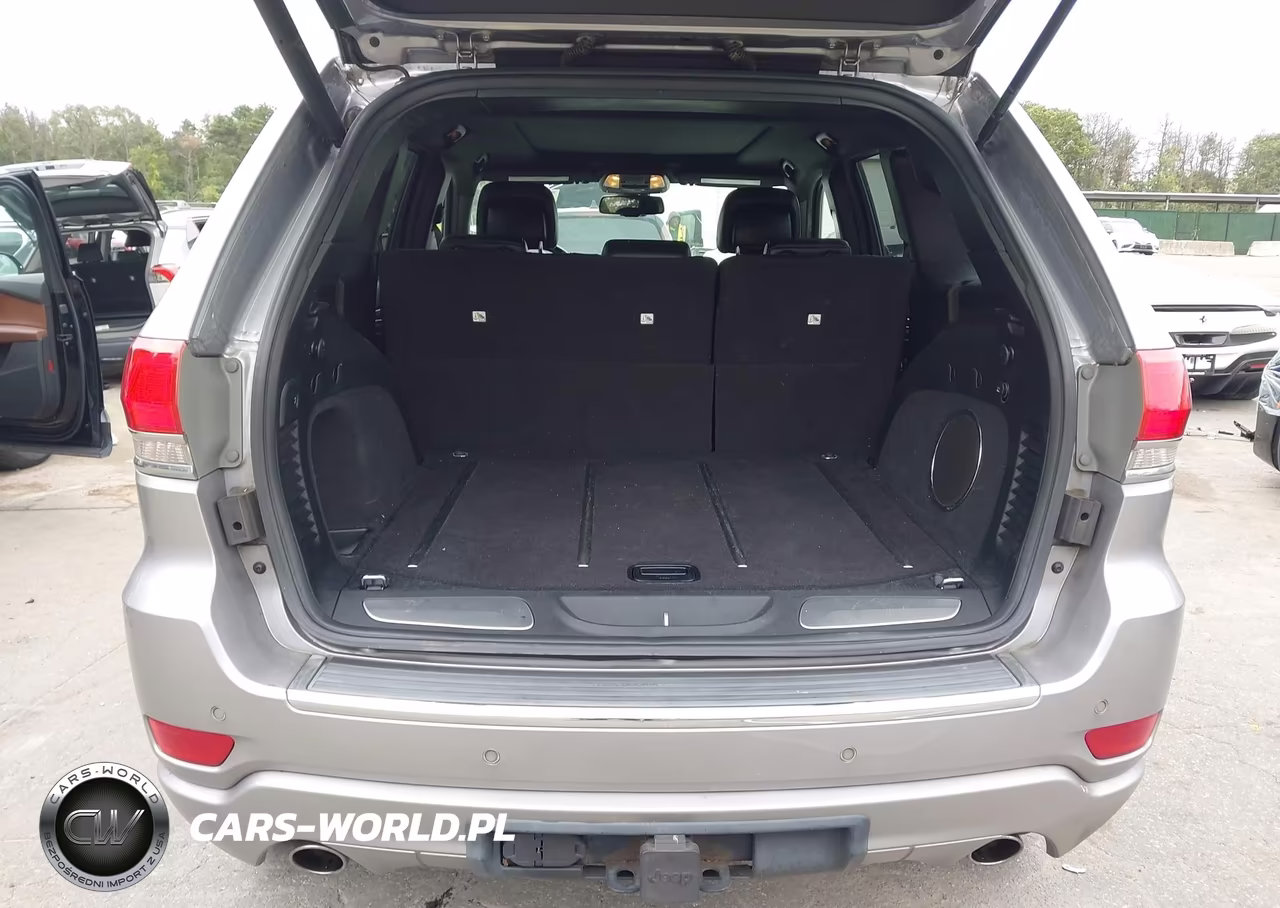 2015 Jeep Grand Cherokee Overland VIN:1C4RJFCGXFC941446 - 19