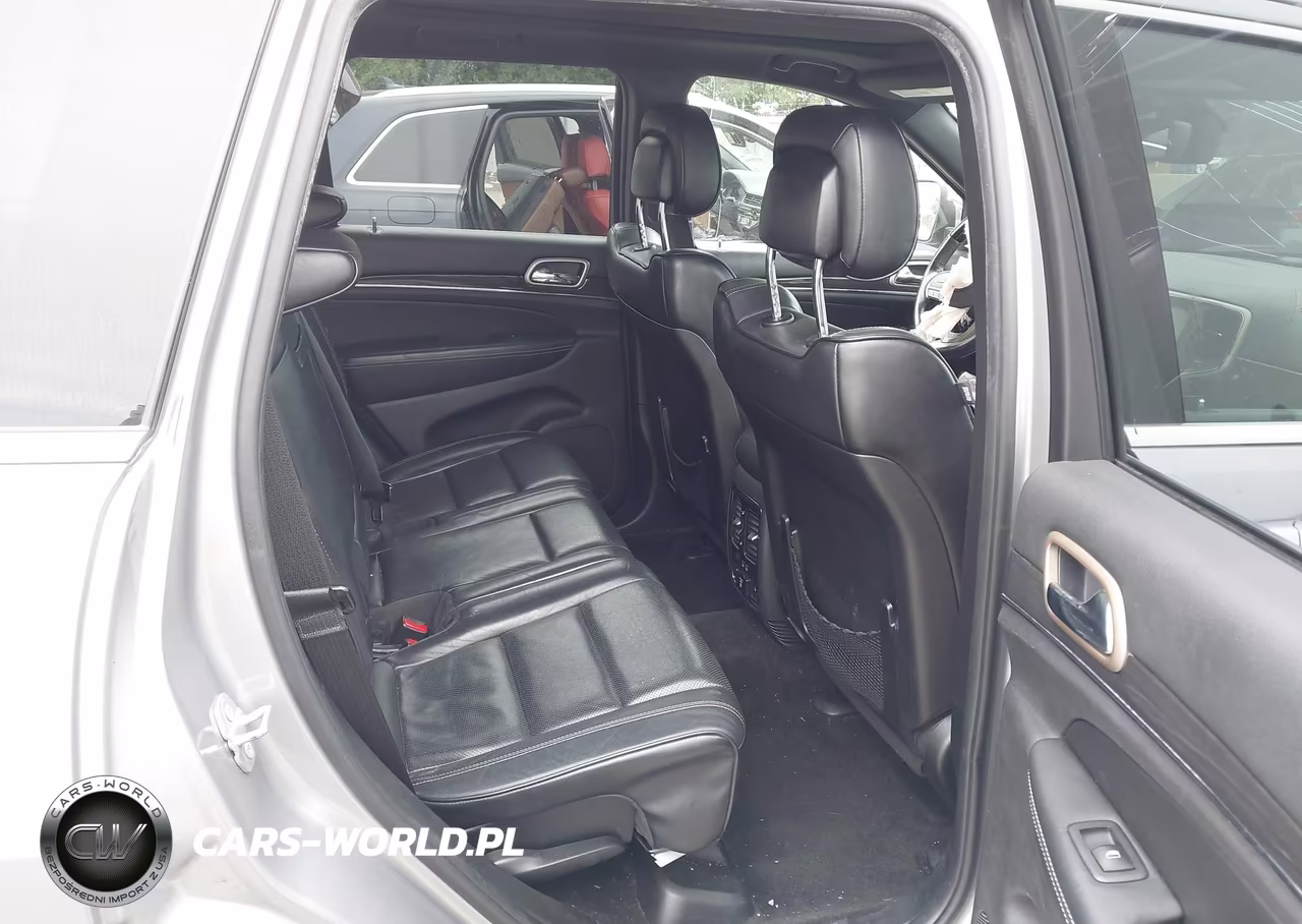 2015 Jeep Grand Cherokee Overland VIN:1C4RJFCGXFC941446 - 8