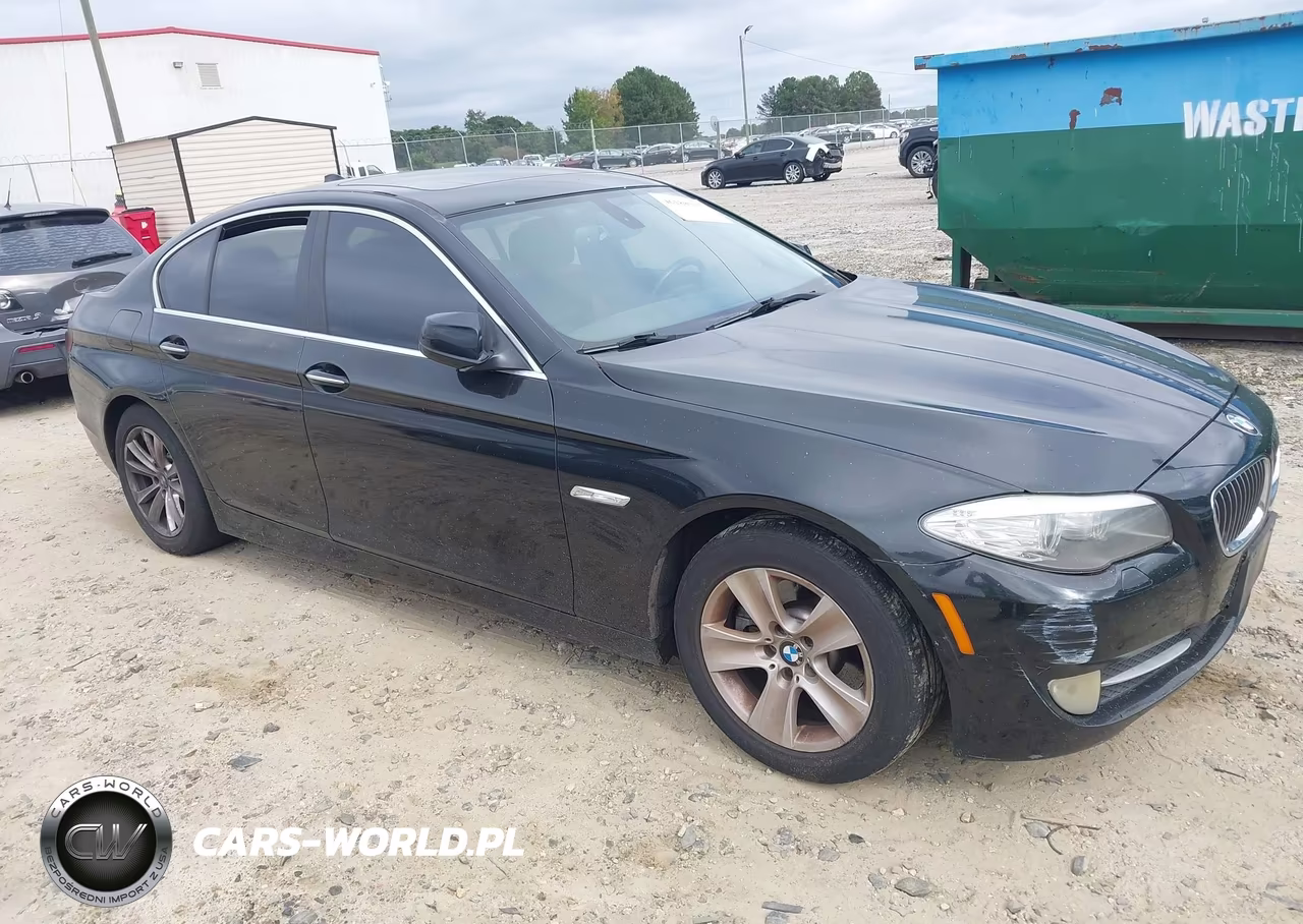 2011 BMW 5 Series 528I – zdjęcie 1 z 11