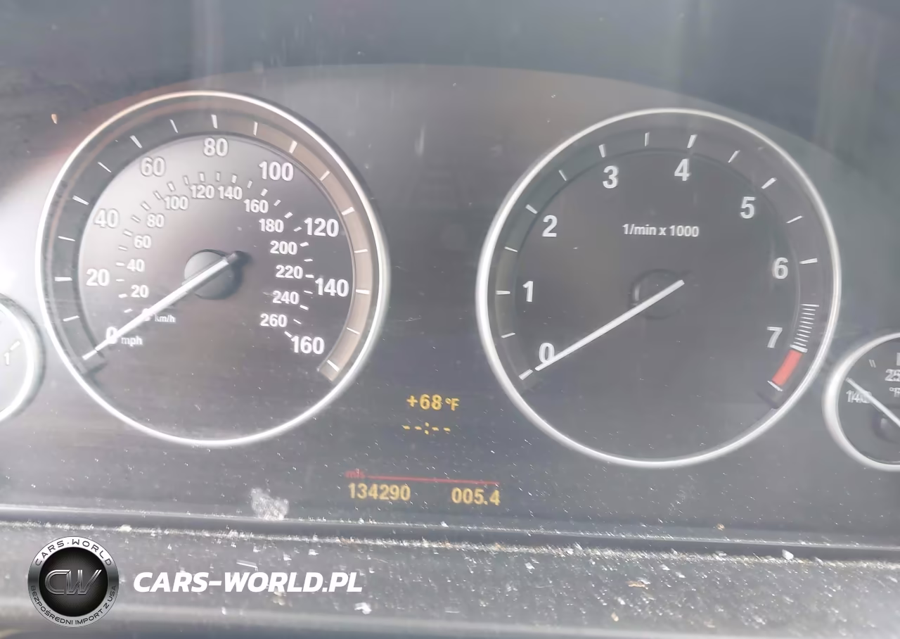 2011 BMW 5 Series 528I VIN:WBAFR1C52BC745148 - 7