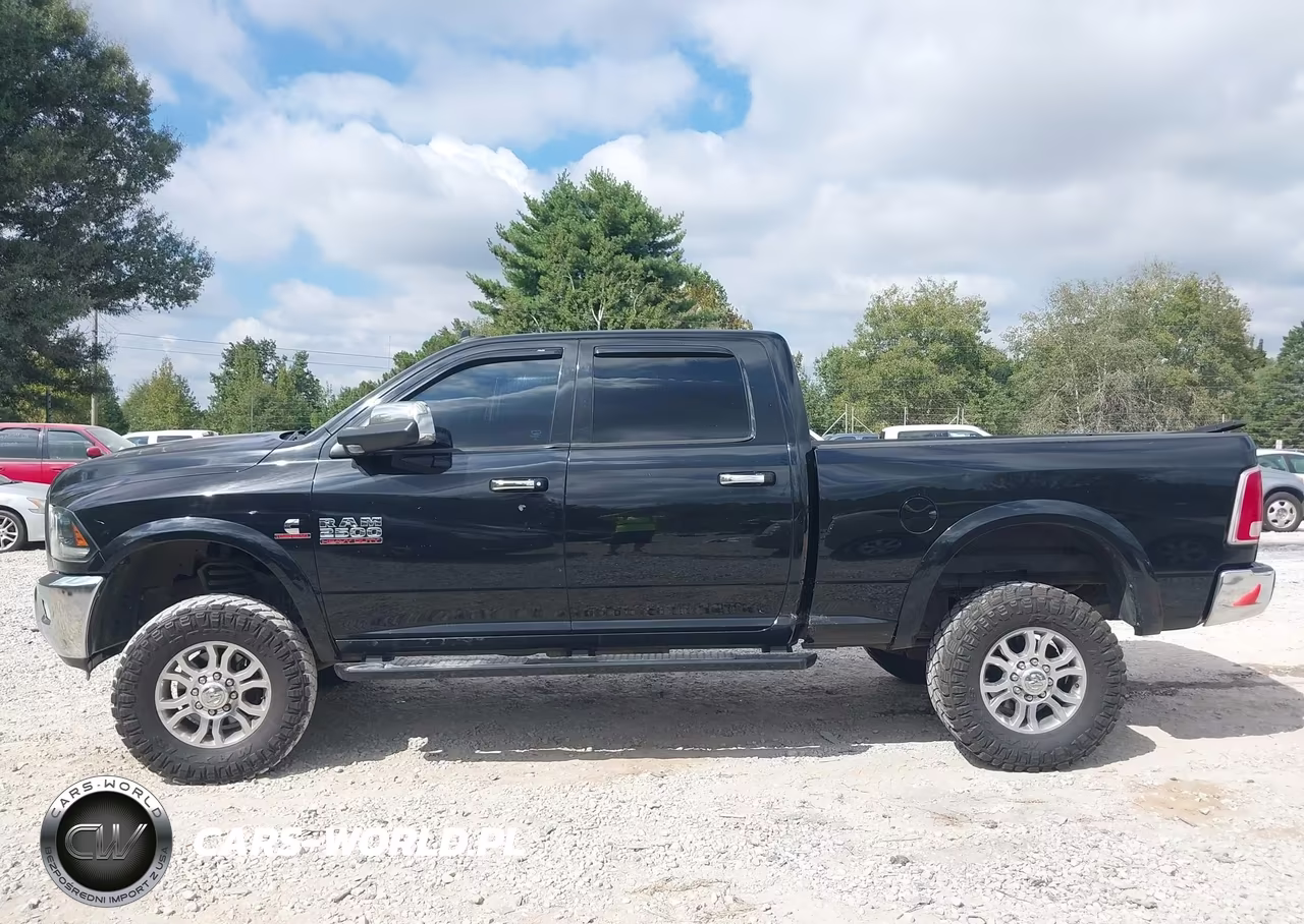 2013 Ram 2500 Laramie VIN:3C6UR5FL2DG613199 - 14
