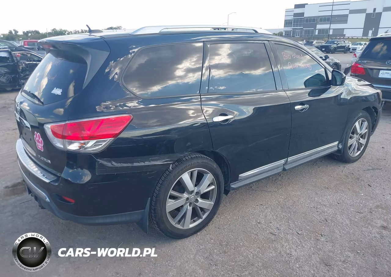 2016 Nissan Pathfinder Platinum VIN:5N1AR2MN1GC649919 - 4