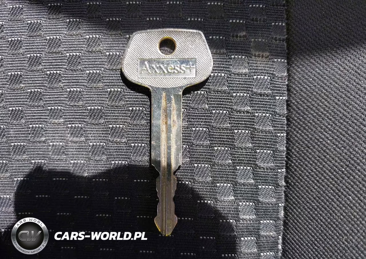 2010 Hyundai Accent Gs VIN:KMHCM3AC8AU161892 - 11