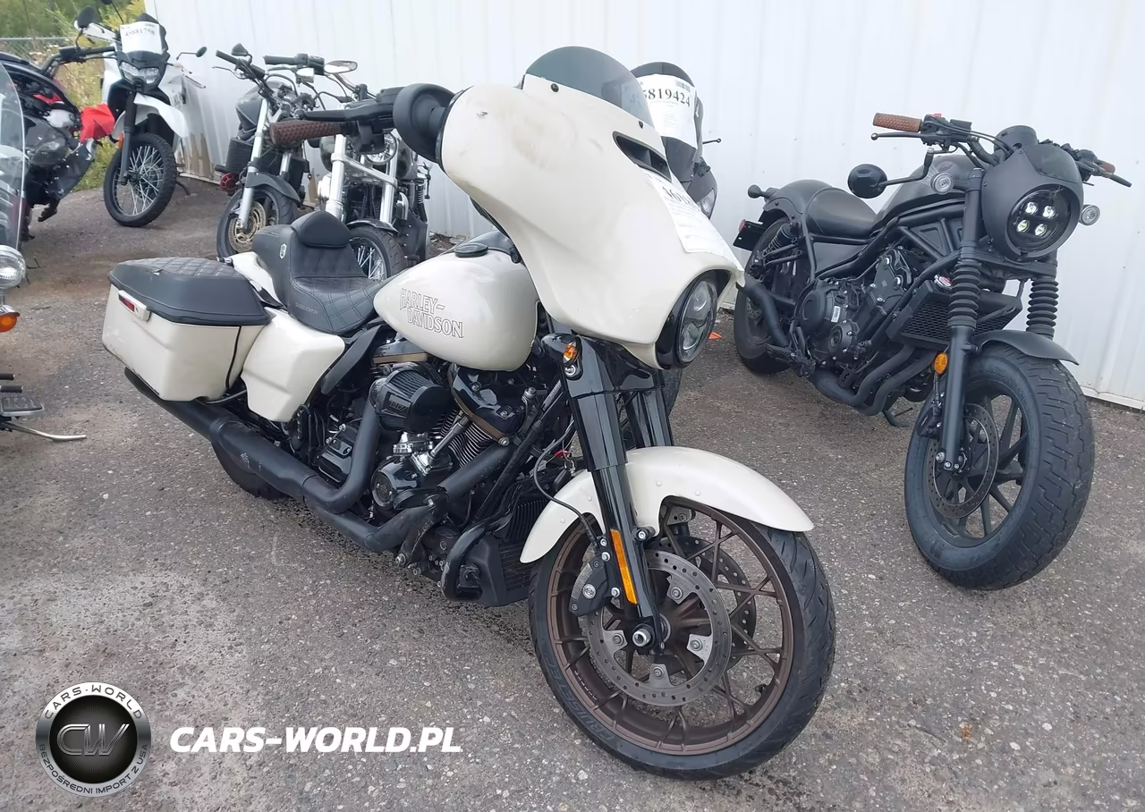 2023 Harley-Davidson Flhxst