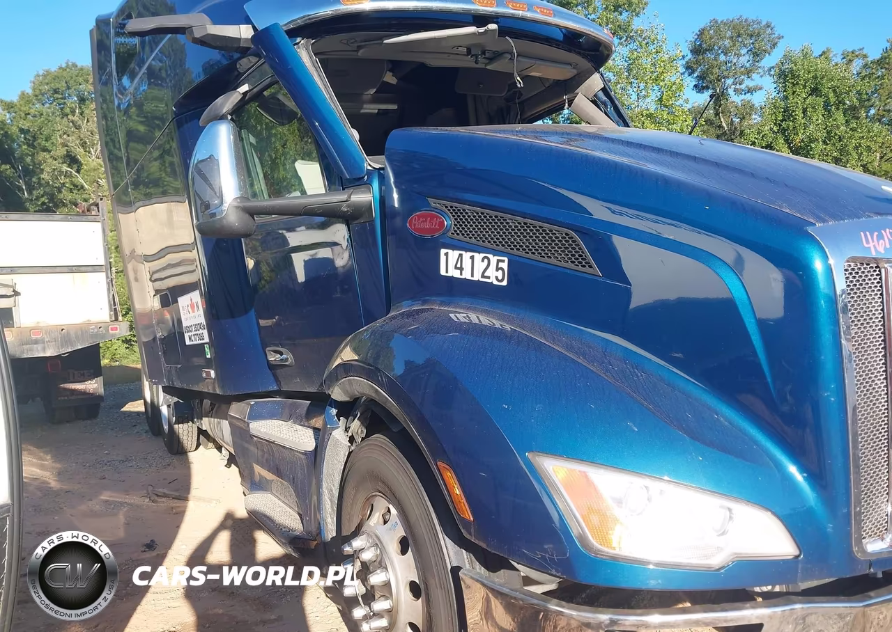 2023 Peterbilt 579 VIN:1XPBDP9X0PD866496 - 1