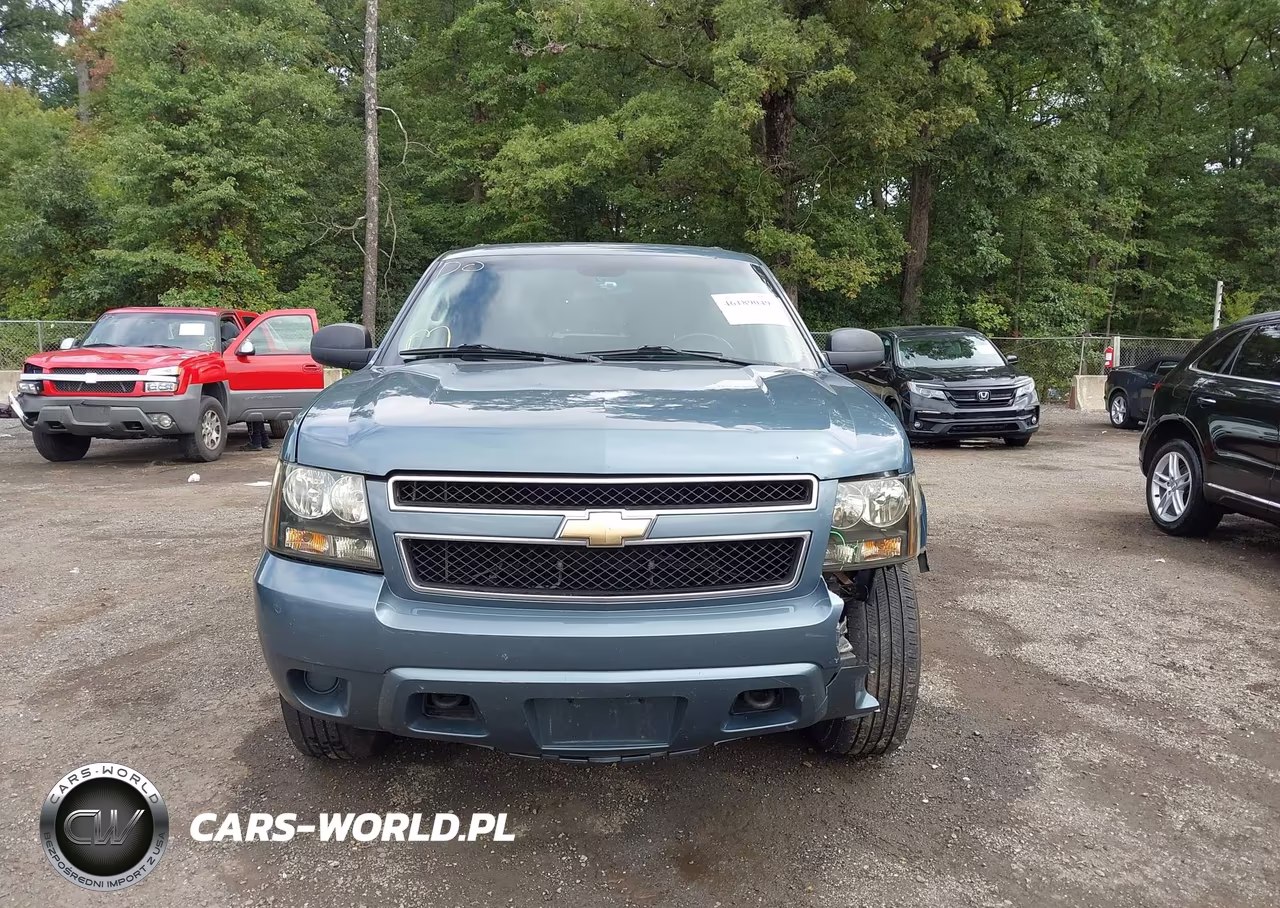 2010 Chevrolet Tahoe Ls VIN:1GNUKAE01AR114362 - 12