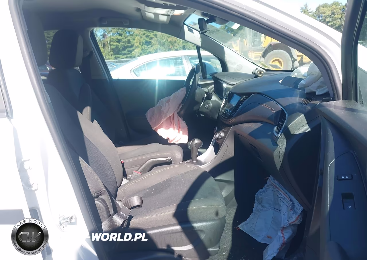 2020 Chevrolet Trax Awd Ls VIN:KL7CJNSBXLB044292 - 5