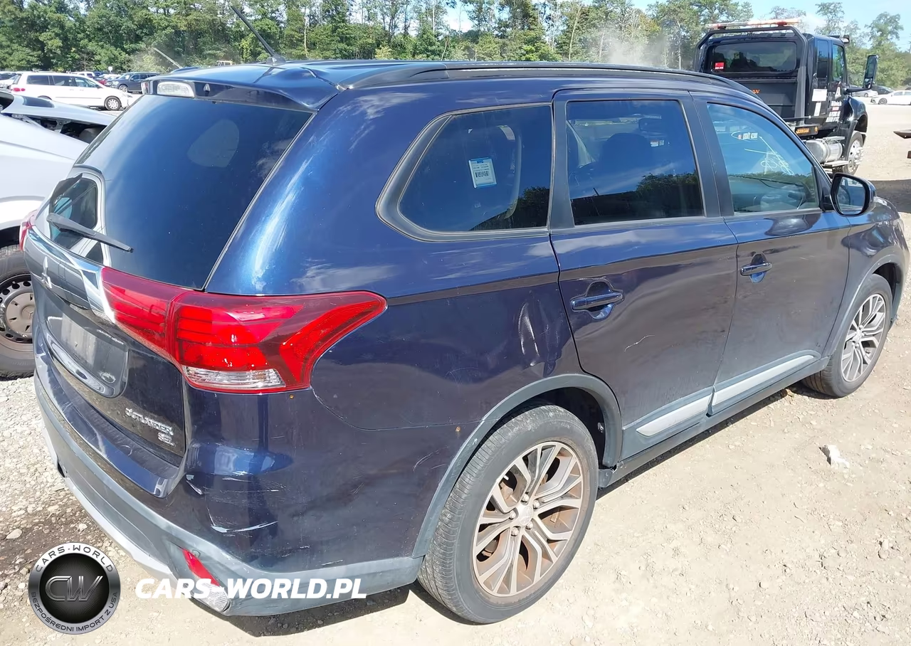 2016 Mitsubishi Outlander Sel VIN:JA4AZ3A35GZ026176 - 6