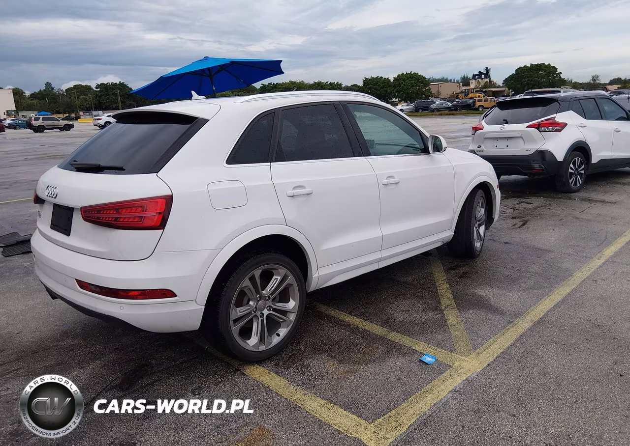 2017 Audi Q3 2.0T Premium VIN:WA1HCCFS6HR012787 - 4