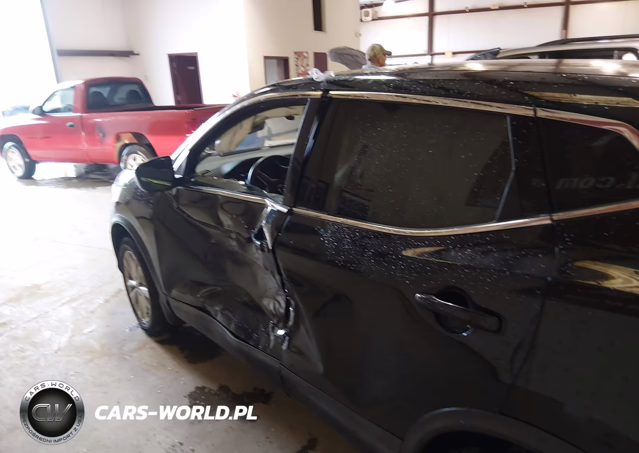 2019 Nissan Rogue Sport S VIN:JN1BJ1CR0KW621666 - 6