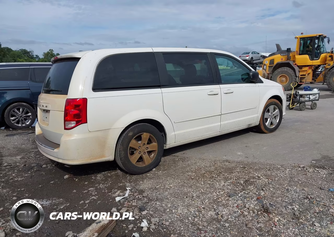 2013 Dodge Grand Caravan Se VIN:2C4RDGBG5DR570375 - 4