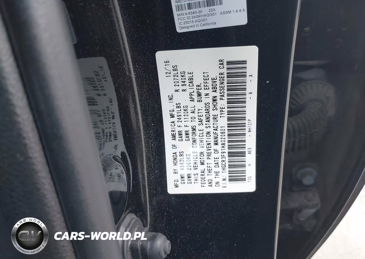 2017 Honda Accord Touring V6 VIN:1HGCR3F91HA020601 - 9