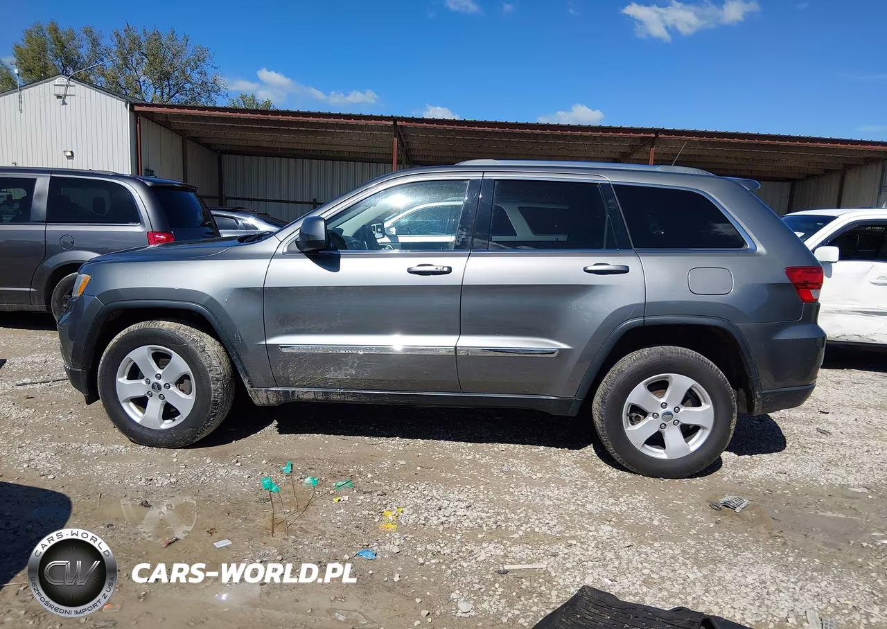 2012 Jeep Grand Cherokee Laredo VIN:1C4RJFAG9CC255834 - 14