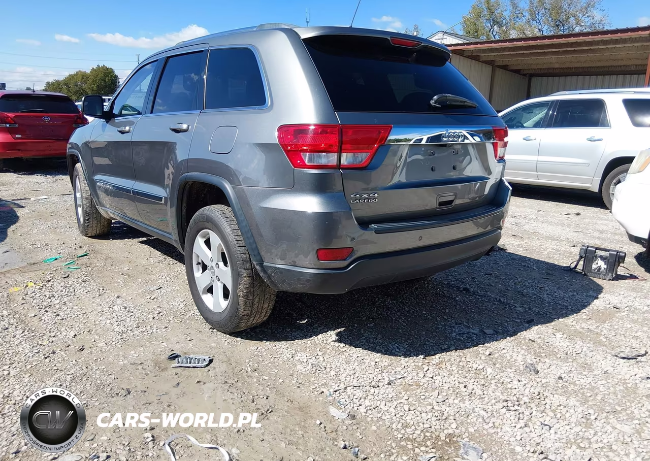 2012 Jeep Grand Cherokee Laredo VIN:1C4RJFAG9CC255834 - 3