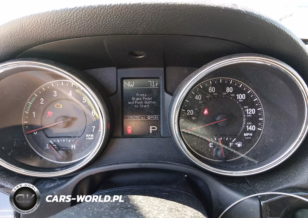 2012 Jeep Grand Cherokee Laredo VIN:1C4RJFAG9CC255834 - 7