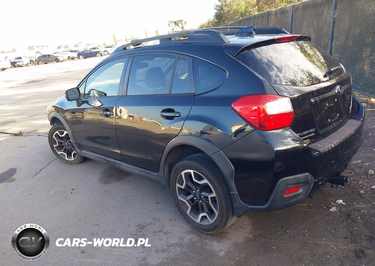2016 Subaru Crosstrek Limited VIN:JF2GPANC2G8256463 - 3