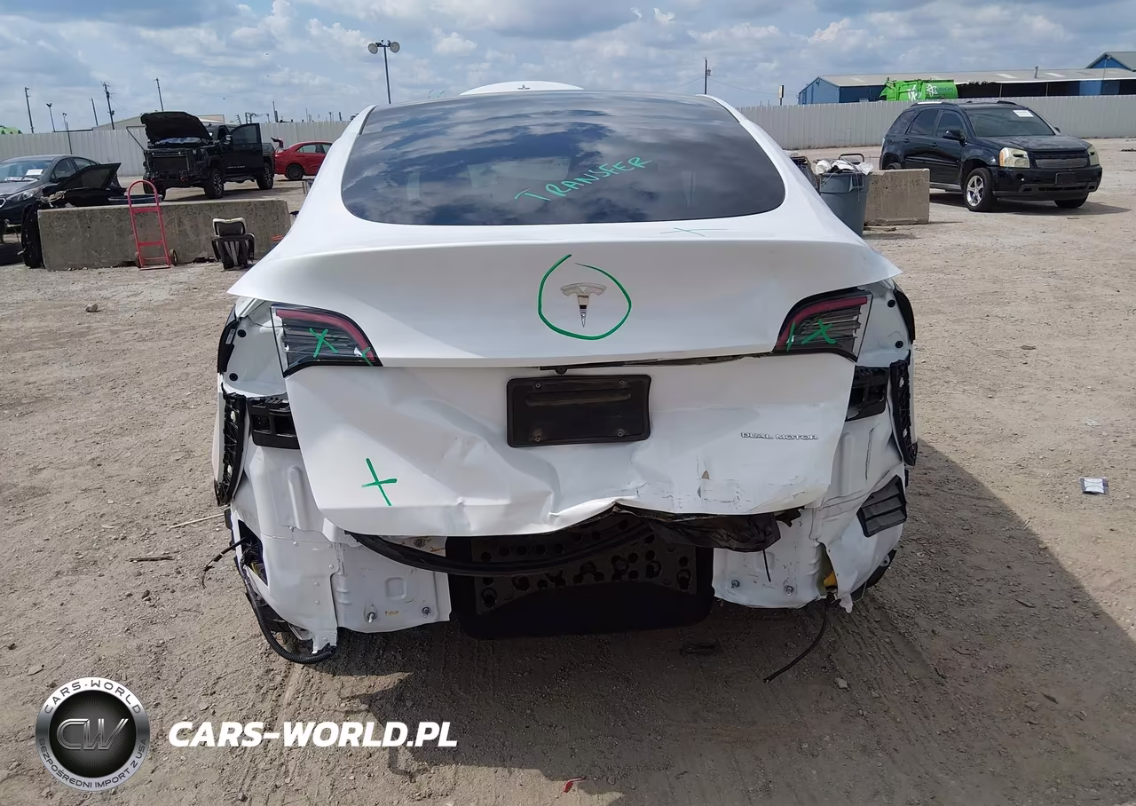 2023 Tesla Model Y Awd-Long Range Dual Motor All-Wheel Drive VIN:7SAYGDEE1PA040464 - 16