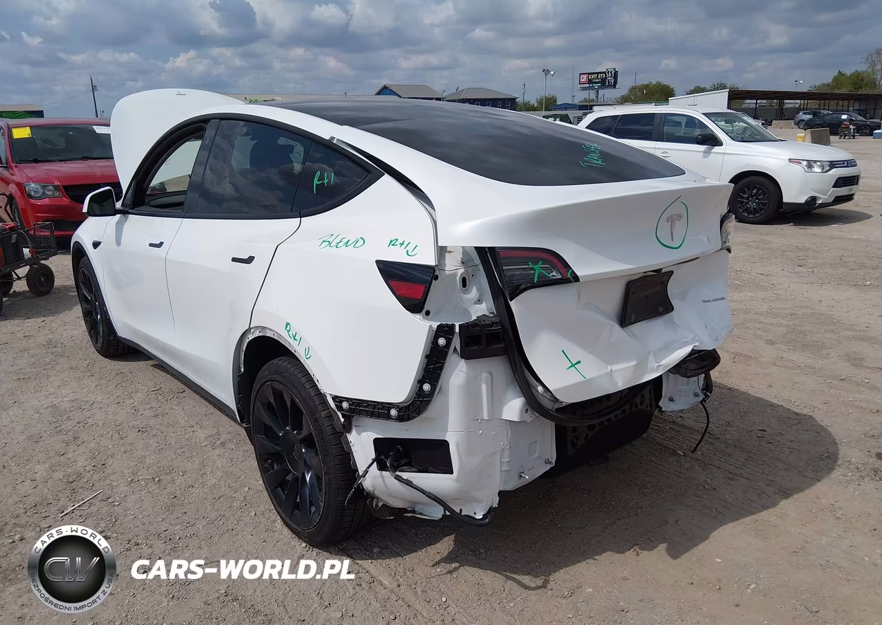 2023 Tesla Model Y Awd-Long Range Dual Motor All-Wheel Drive VIN:7SAYGDEE1PA040464 - 3