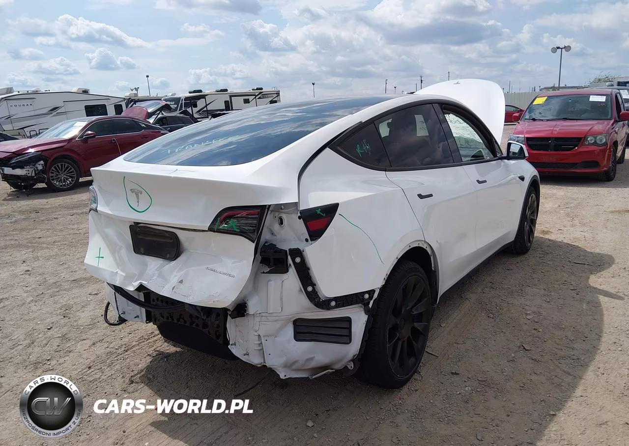 2023 Tesla Model Y Awd-Long Range Dual Motor All-Wheel Drive VIN:7SAYGDEE1PA040464 - 4