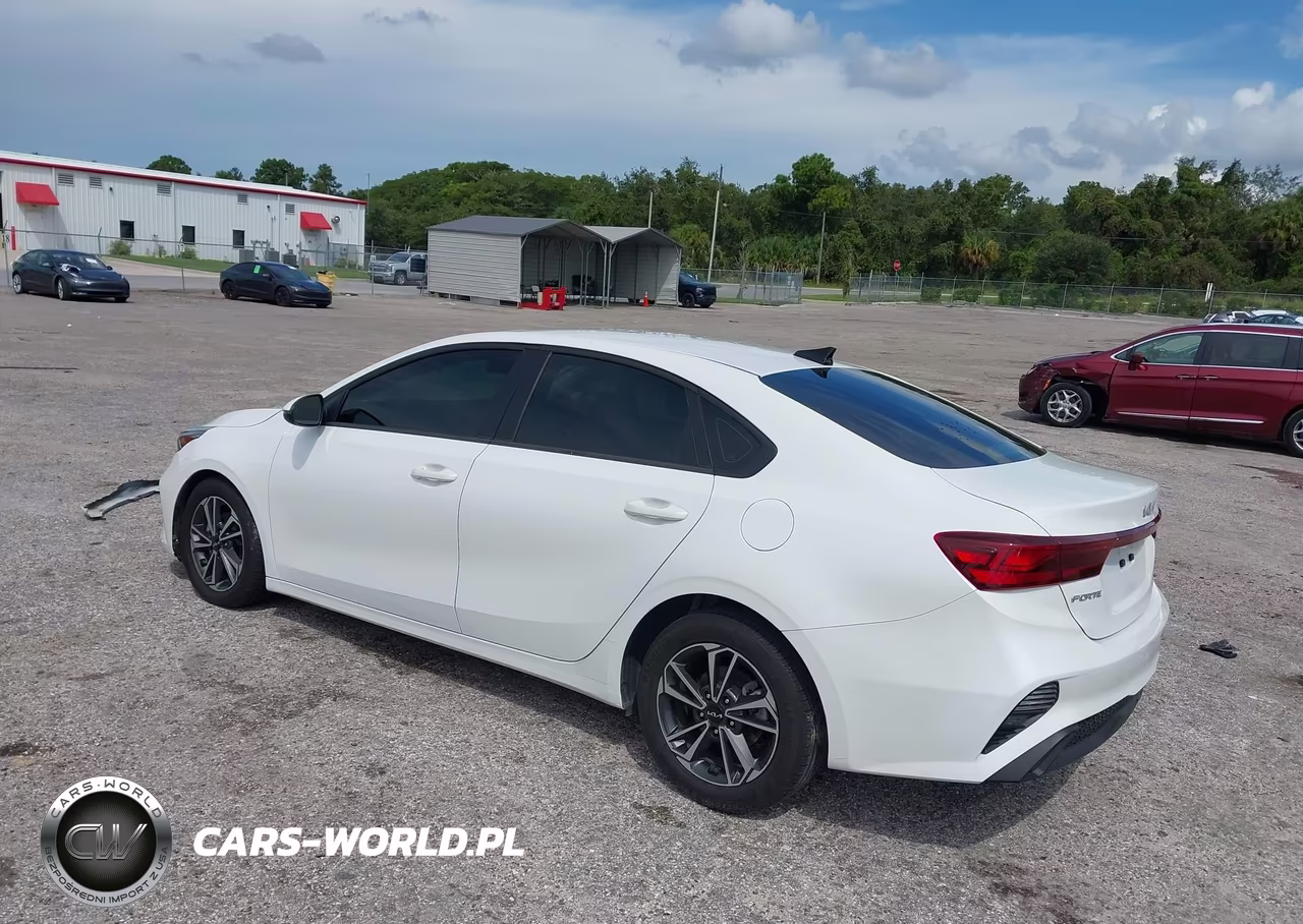 2024 Kia Fuerte Lxs VIN:3KPF24AD4RE727563 - 3