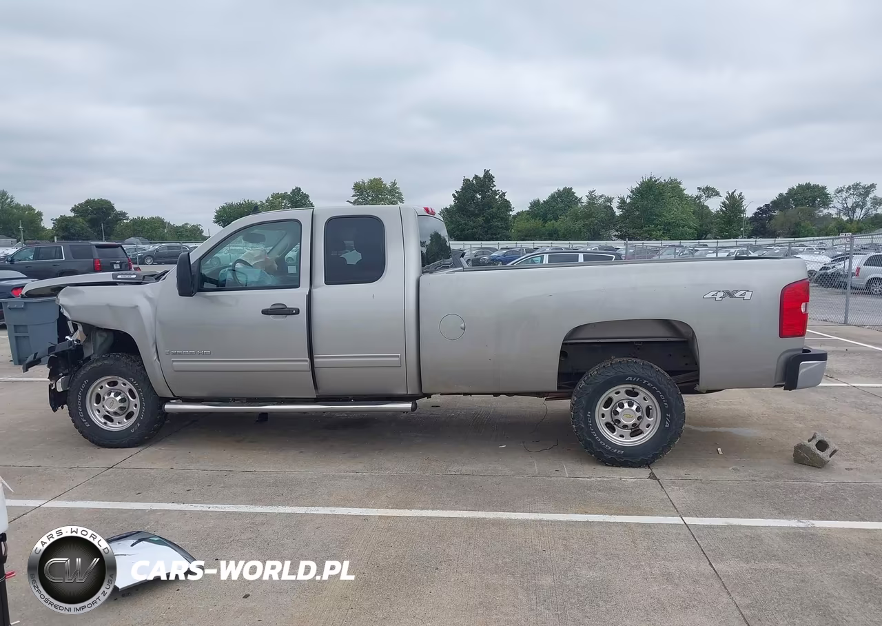 2009 Chevrolet Silverado 2500Hd Lt VIN:1GCHK59K89E134236 - 15