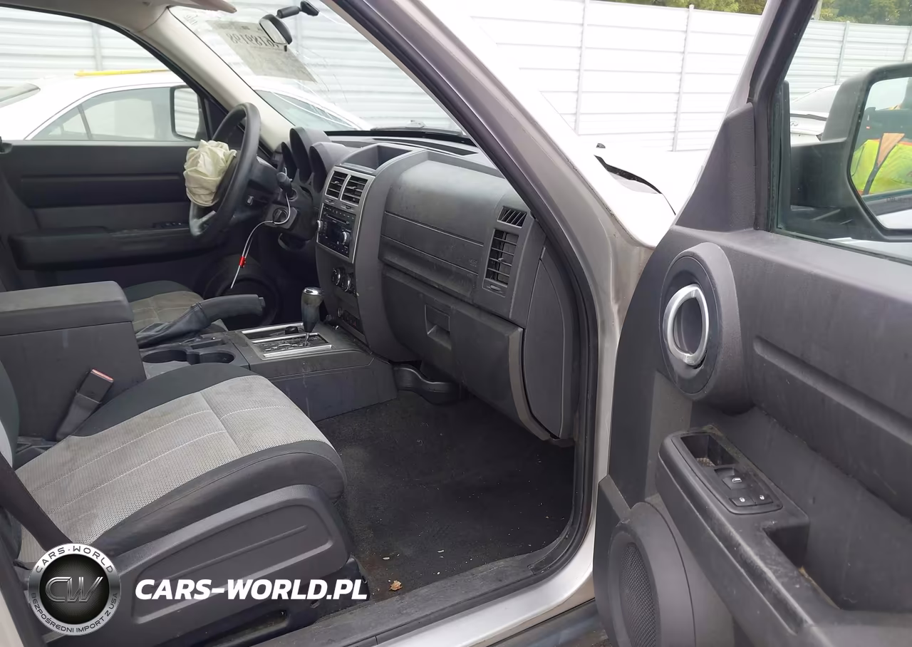 2007 Dodge Nitro Sxt VIN:1D8GU28K87W731174 - 5