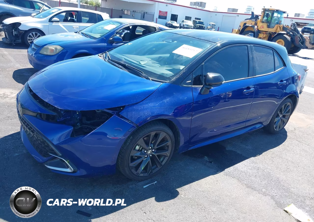 2026 Toyota Corolla Xse VIN:JTNC4MBE4T3259302 - 17