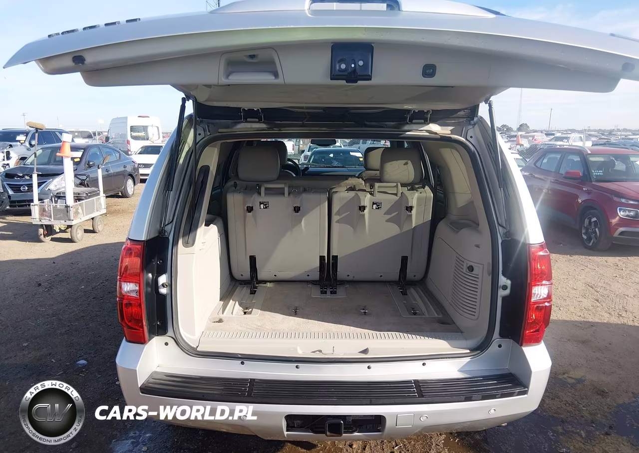 2012 Chevrolet Tahoe Lt VIN:1GNSKBE08CR288994 - 17