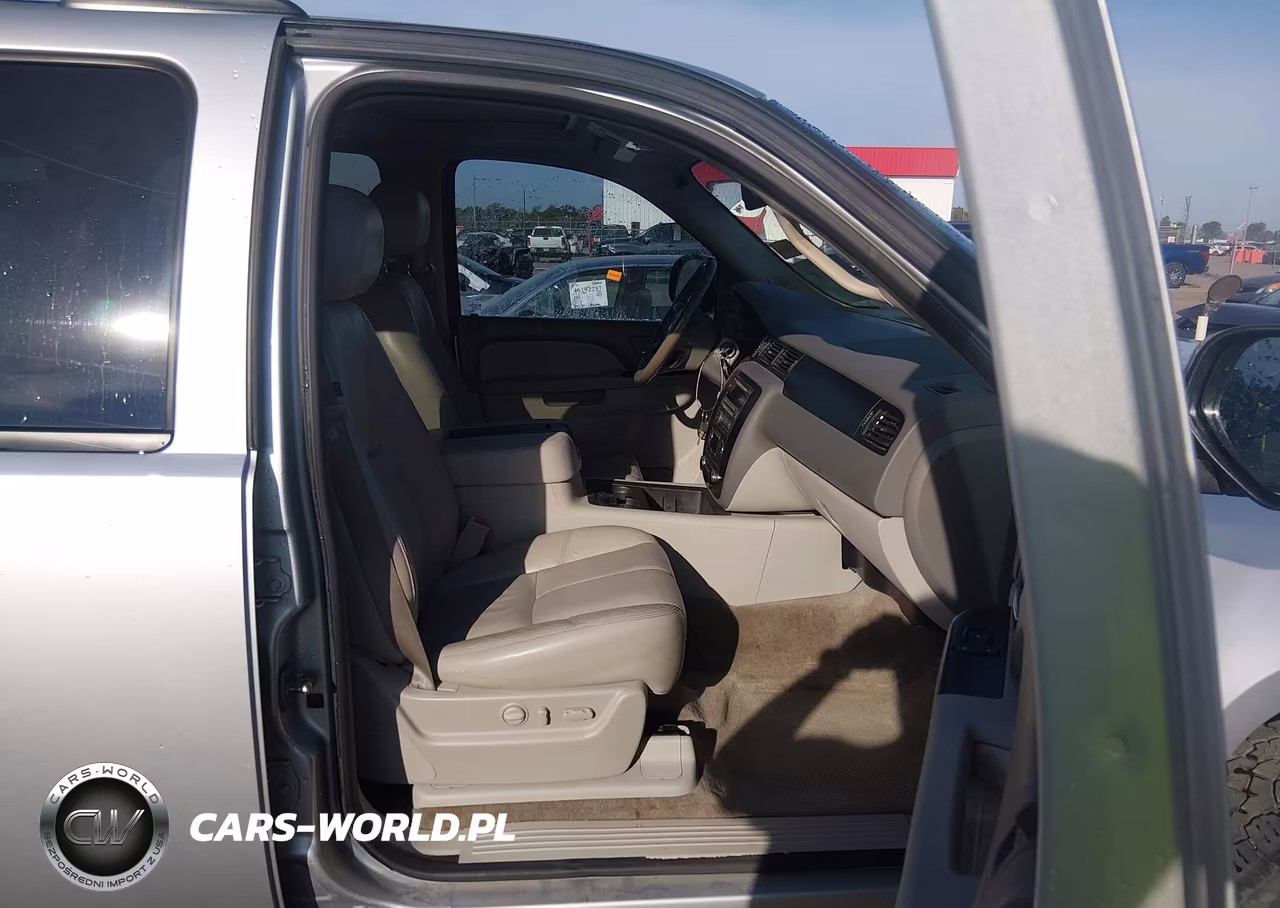 2012 Chevrolet Tahoe Lt VIN:1GNSKBE08CR288994 - 5