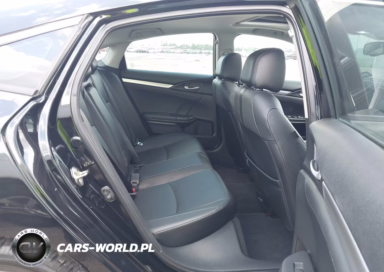 2016 Honda Civic Touring VIN:19XFC1F92GE023715 - 8
