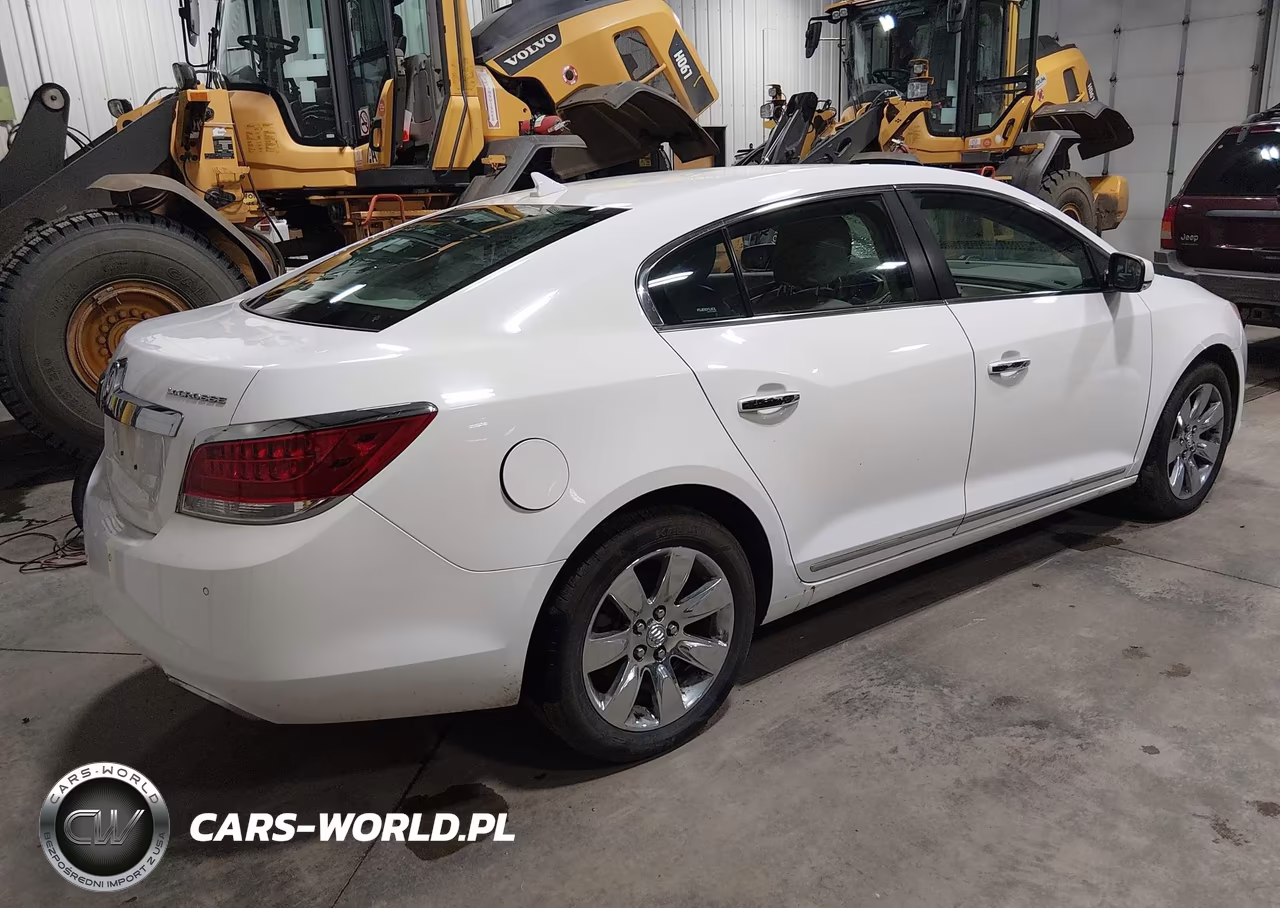 2013 Buick Lacrosse Leather Group VIN:1G4GC5E39DF123798 - 4