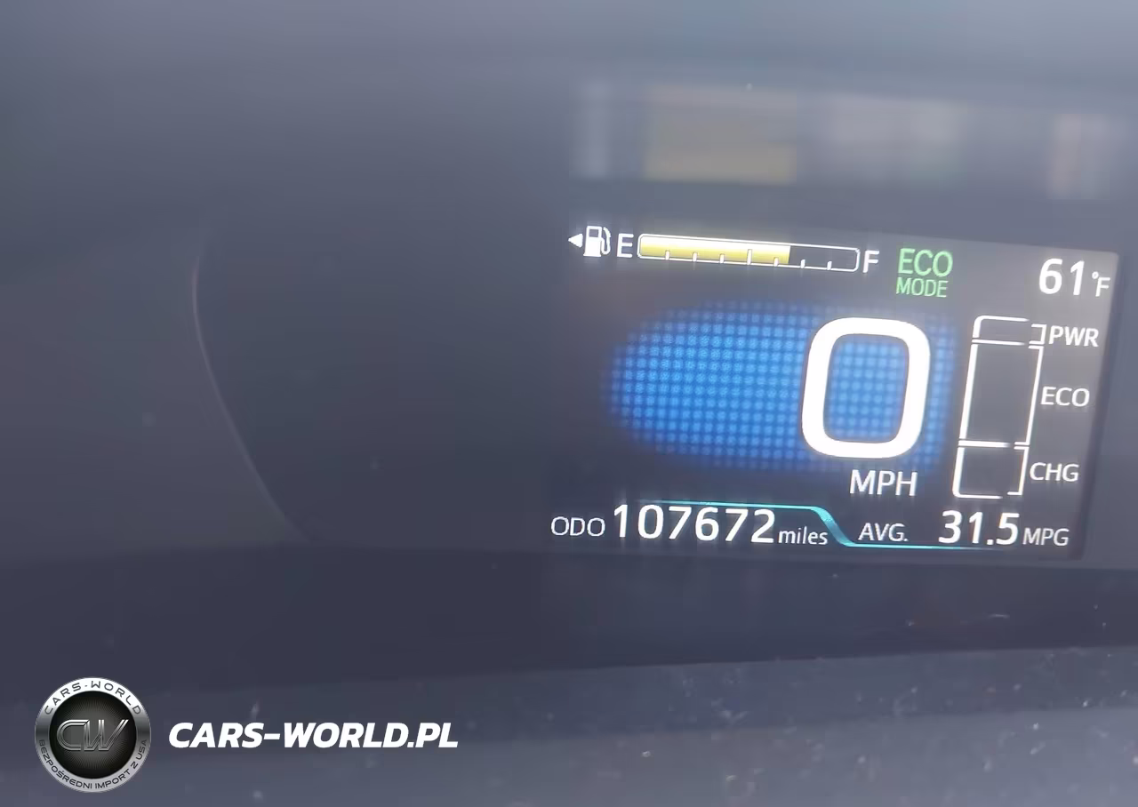 2019 Toyota Prius Le VIN:JTDL9RFU9K3001974 - 15