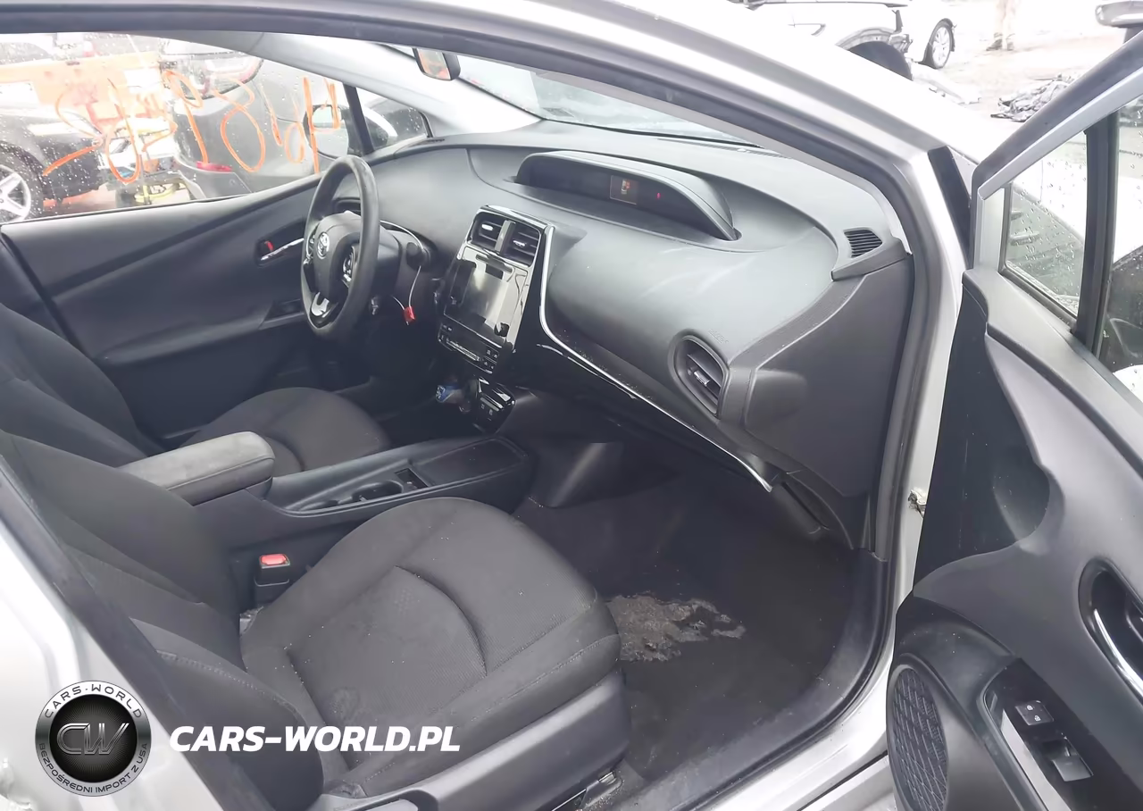 2019 Toyota Prius Le VIN:JTDL9RFU9K3001974 - 5