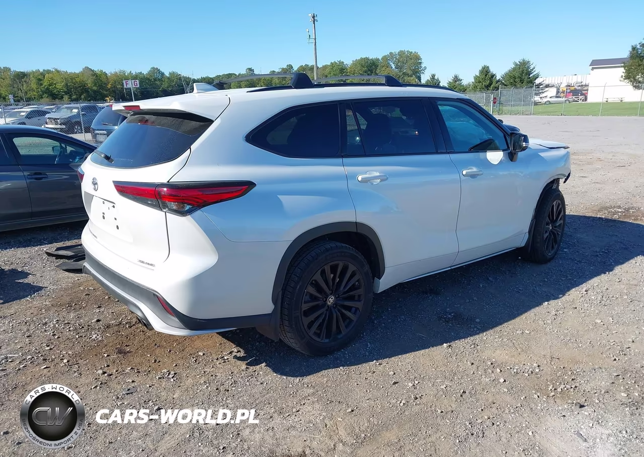 2023 Toyota Highlander Xse VIN:5TDKDRBH2PS020567 - 4