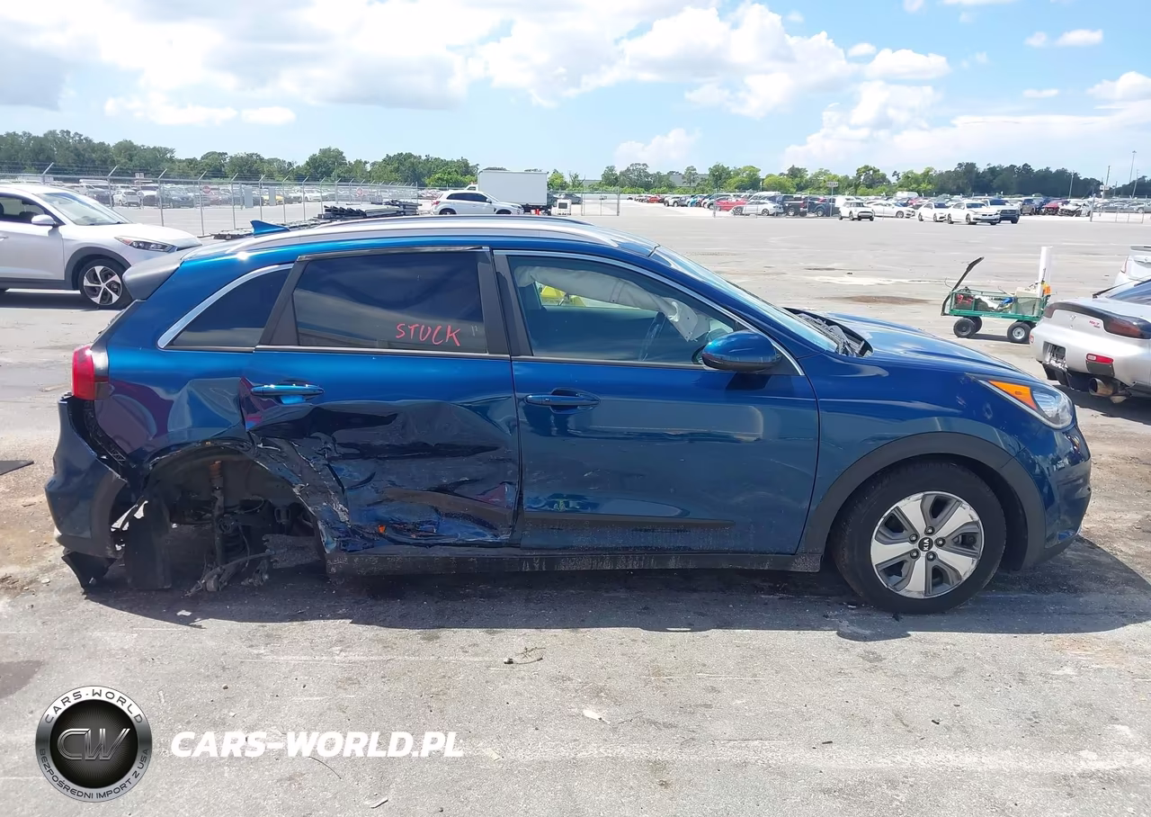 2019 Kia Niro Lx VIN:KNDCB3LC9K5252172 - 13