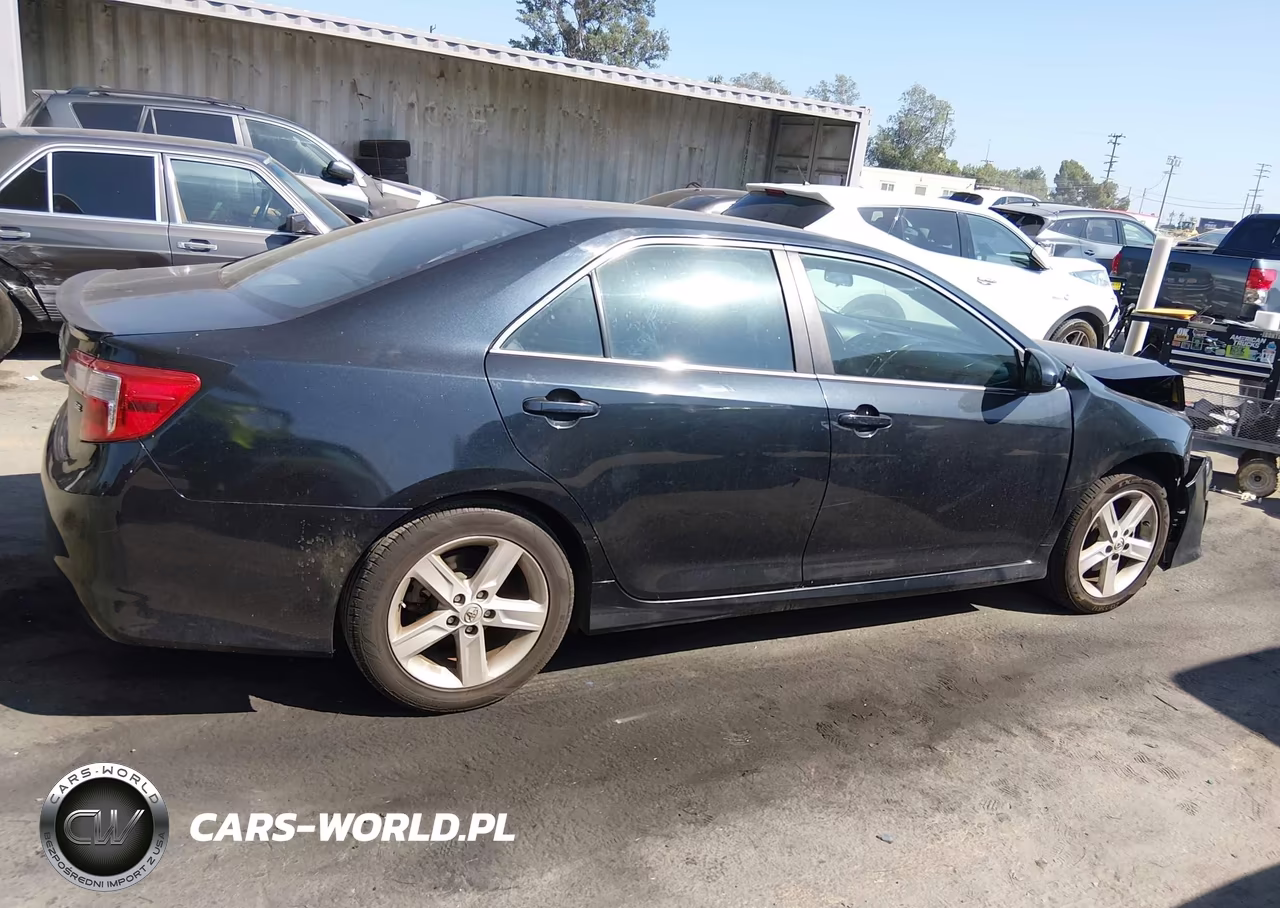 2013 Toyota Camry Se VIN:4T1BF1FK2DU288328 - 13