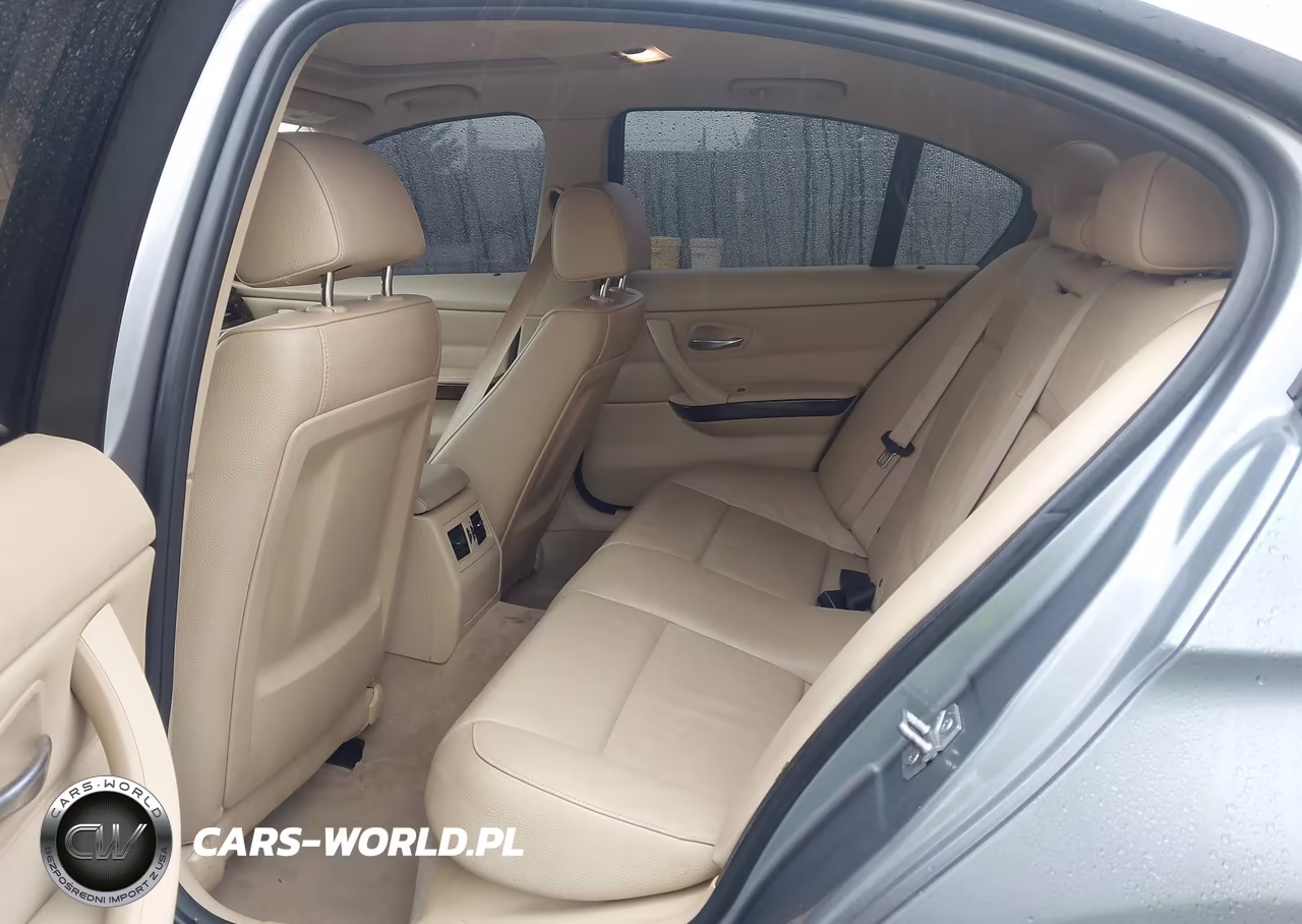 2011 BMW 328I xDrive VIN:WBAPK7G55BNN86782 - 8