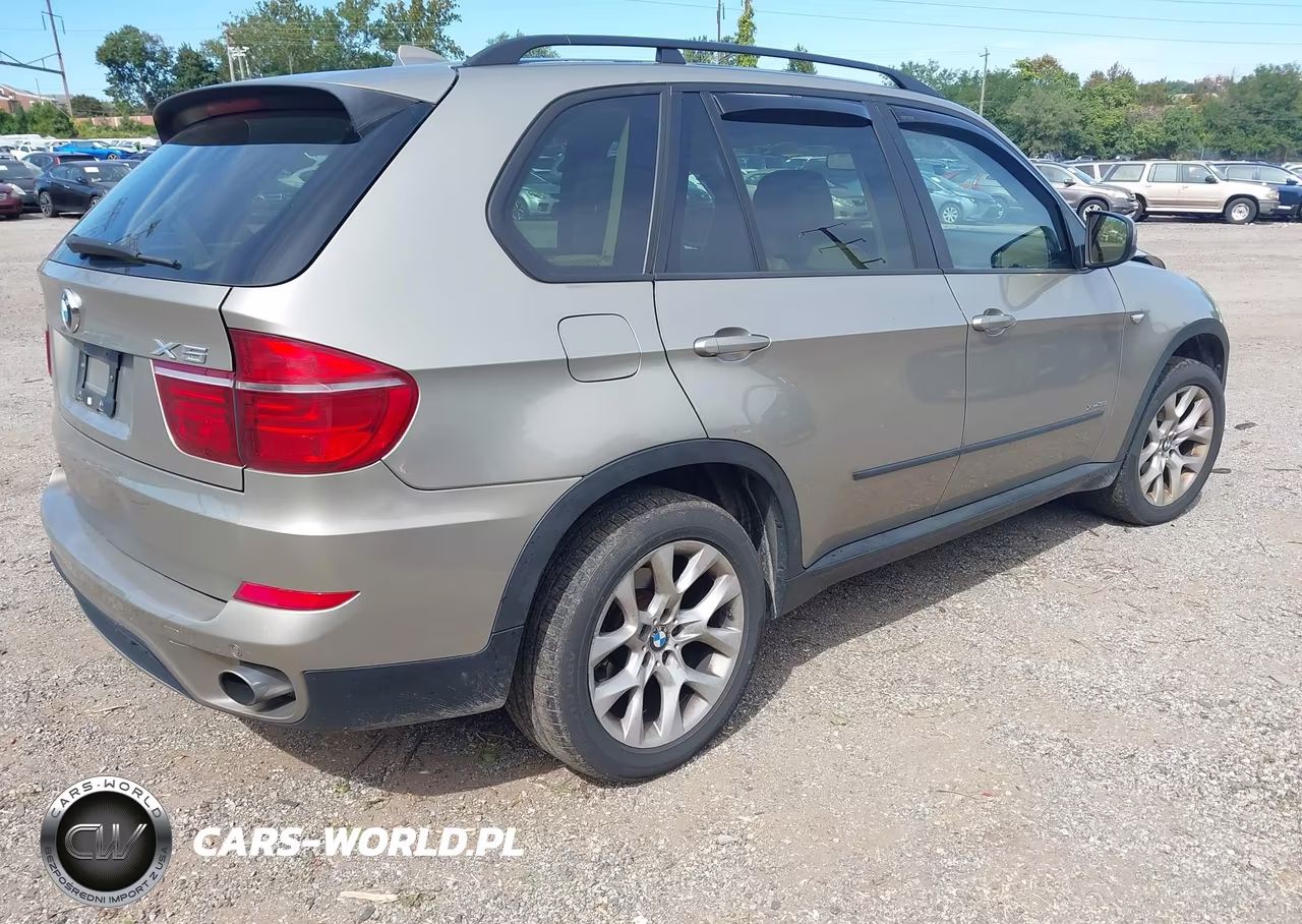 2012 BMW X5 35I Premium-35I Sport Activity-xDrive35I VIN:5UXZV4C5XCL755097 - 4
