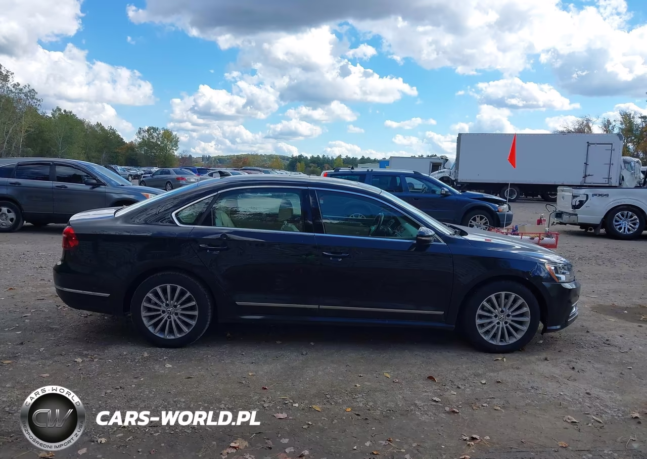 2017 Volkswagen Passat 1.8T Se VIN:1VWBT7A34HC043927 - 13