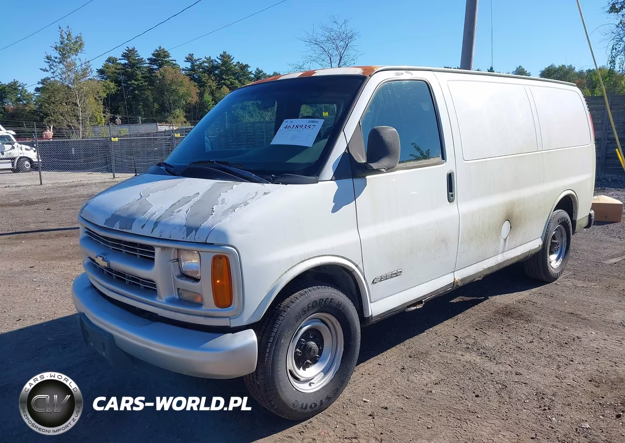 2001 Chevrolet Express VIN:1GCHG35R811174742 - 2
