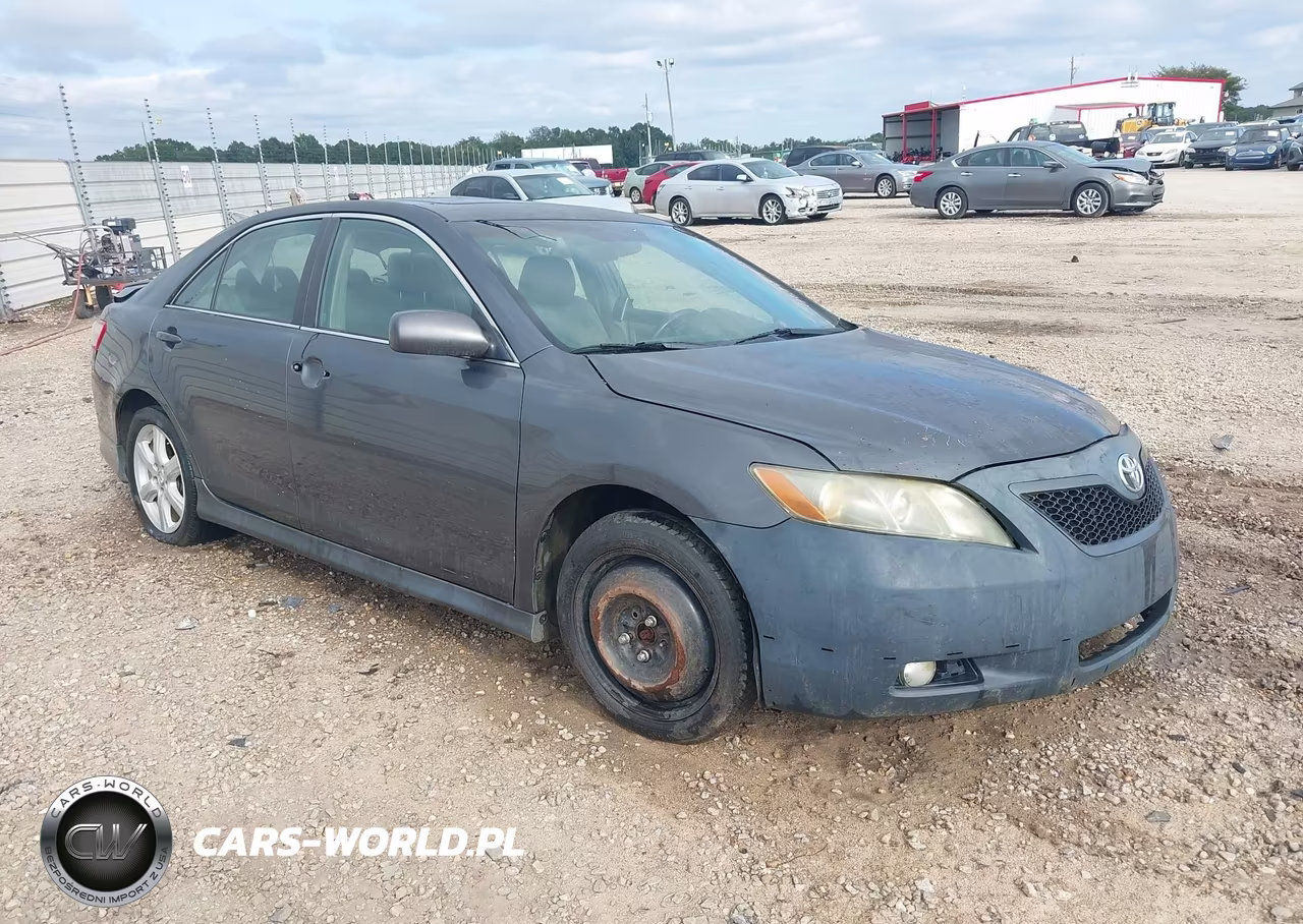 2008 Toyota Camry Se V6 – zdjęcie 1 z 21